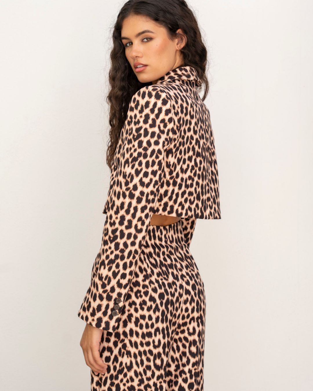 CHAQUETA ESTAMPADO ANIMAL PRINT